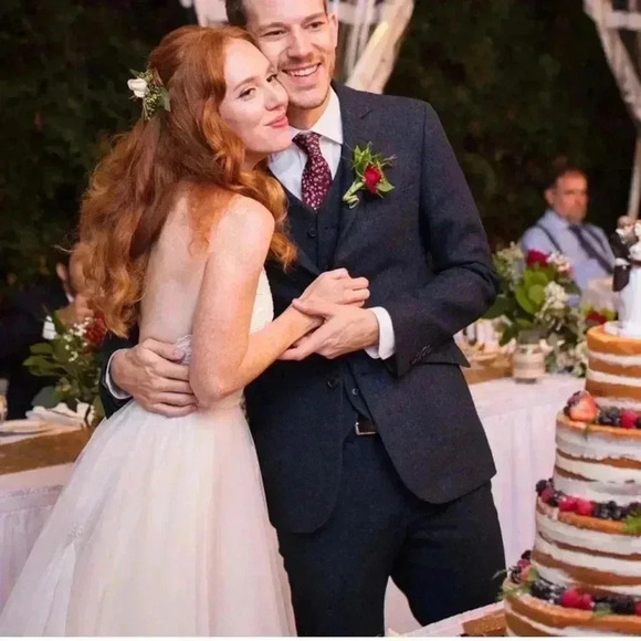 BHLDN Josie Gown size 0 - Picture 3 of 8